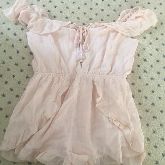 Tobi Blush/Pink Romper - Picture 3 of 3